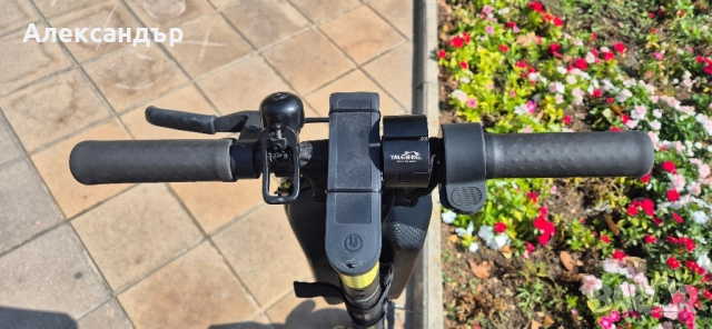 електрическа тротинетка Xiaomi pro 2, снимка 2 - Скейтборд, ховърборд, уейвборд - 51679149