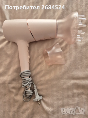 Продавам сешоар Philips