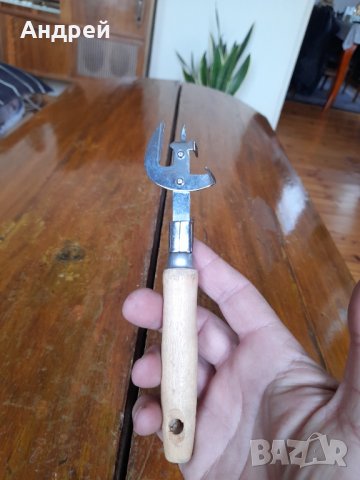 Стара отварачка за консерви Diamond, снимка 2 - Други ценни предмети - 39457394