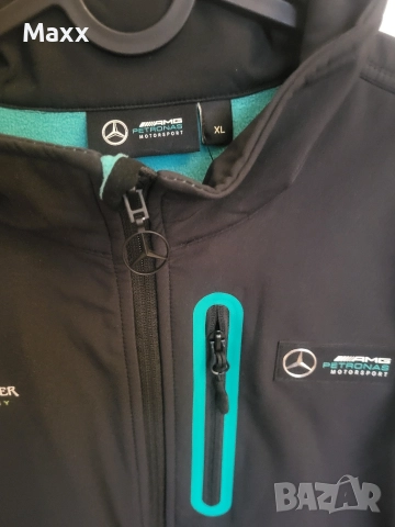 продавам ново яке AMG Petronas Motorsport, снимка 7 - Якета - 52736585