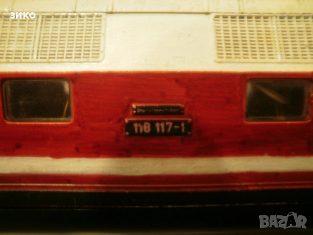 влакче Piko/Gützold BR118 117-1- дизелов локомотив , снимка 4 - Влакчета, самолети, хеликоптери - 52238184