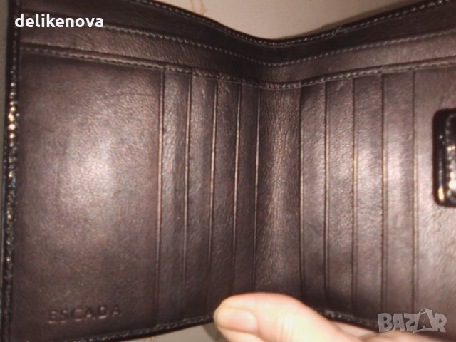 ESCADA. Original. Фантастичен портфейл, снимка 5 - Портфейли, портмонета - 31509303