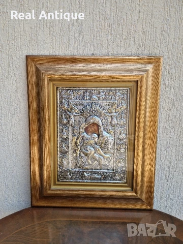 Голяма антикварна сребърна икона със сертификат и маркировка 