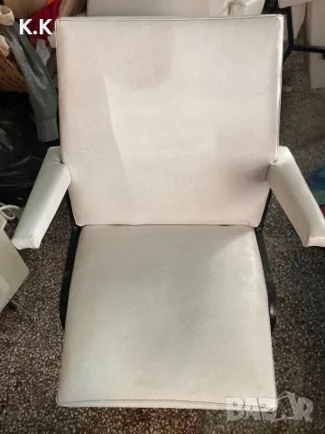 Кожени бар Столове