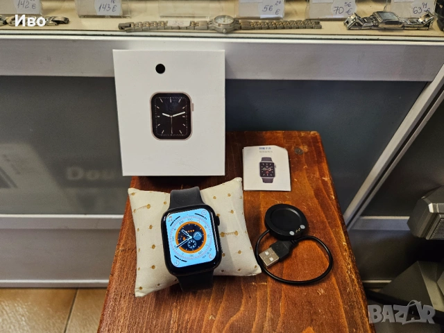 Smart watch series 8  В отлично техническо и визуално състояние.