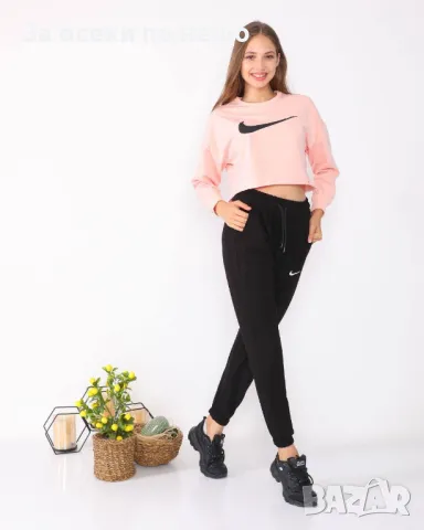Дамски спортен комплект Nike - Налични различни цветове Код LFS80, снимка 2 - Спортни екипи - 47369667
