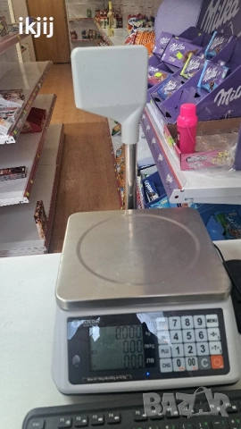 Продавам Търговска везна кантар