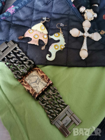 GUESS марка часовник, снимка 4 - Дамски - 36497585