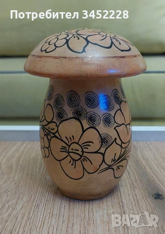 Кутийка ретро дървена Русия за колекционери 