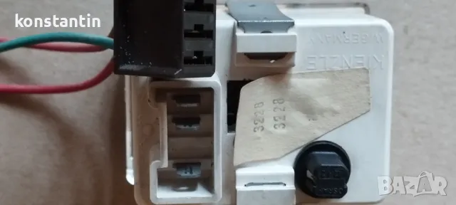 ЧАСОВНИК ЗА КОЛА ЗАП.ГЕРМАНИЯ, снимка 2 - Антикварни и старинни предмети - 50051391