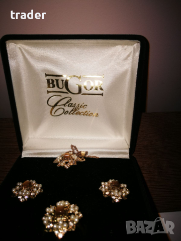 Позлатени бижута със Swarovski  камъни - BUGOR Classic Collection, снимка 3 - Колиета, медальони, синджири - 44623288