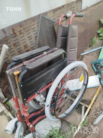 инвалидна количка асистент с малки колела, снимка 4 - Инвалидни колички - 50024460