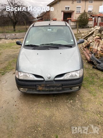 Рено Сциник-Меган. 1.6 90кс, 2001г на Части. , снимка 3 - Автомобили и джипове - 40376706