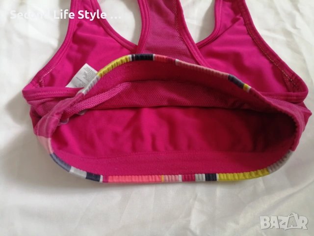 Adidas techfit оригинално дамско спортно бюстие р-р XXS-XS, снимка 12 - Корсети, бюстиета, топове - 54044844