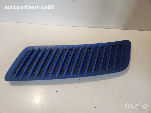 Решетка на предния капак лява синя  за Mercedes W906 Sprinter (2006-2013) Van A9068360818, снимка 3 - Части - 54040572