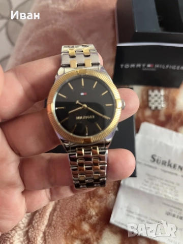 Дамски часовник Tomi Hilfiger, снимка 2 - Дамски - 56290168