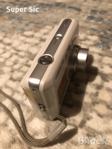 Samsung компактен цифров фотоапарат, снимка 2 - Фотоапарати - 53891365