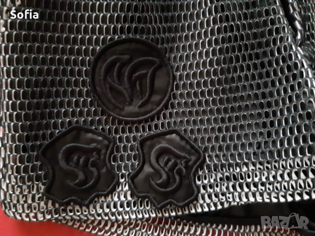 Бутик модел ефектни къси панталони изк.кожа с декоративни 3Д цветя бродерия, снимка 2 - Панталони - 31797583