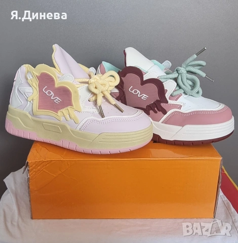 Дамски кецове сърце