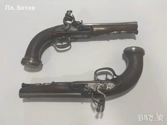 Чифт кремъчни пистолети, снимка 3 - Антикварни и старинни предмети - 52297466