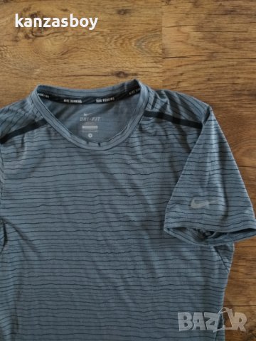 Nike Mens Dri-Fit Cool Tailwind Running - страхотна мъжка тениска, снимка 4 - Тениски - 42707859