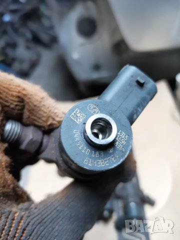 Дюзи Бош 0 445 110 183 здрави / 4 броя и за части или за ремонт, снимка 2 - Части - 35032048