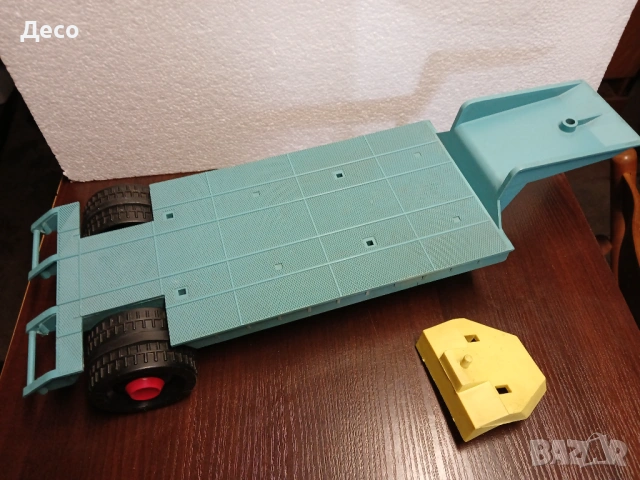 Стара руска играчка ремарке Норма., снимка 2 - Колекции - 54237708