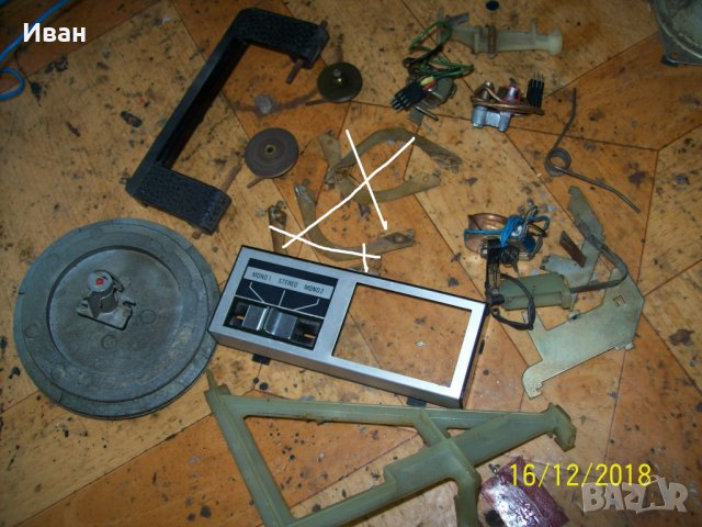 части  от/за магнетофон ГРУНДИГ, снимка 6 - Декове - 35550157