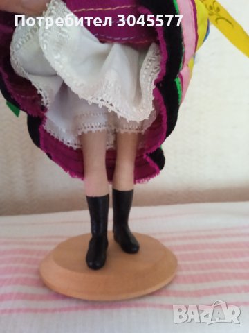 Кукла в народна носия (24 см), снимка 5 - Колекции - 42363336