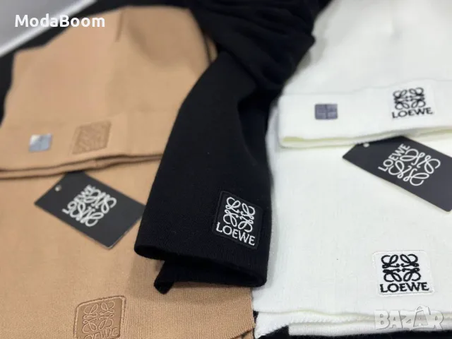 Loewe зимни шапки , снимка 2 - Шапки - 48250776