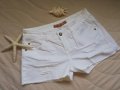 Бели къси панталони, снимка 1