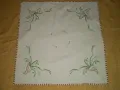 Ретро ръчно направена , ръчно бродирана покривка за маса , снимка 4