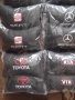 ТОП  2 бр.+подарък Високо качество черни кожени възглавници с бродиран надпис емблема на автомобил 