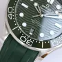 Мъжки часовник OMEGA Seamaster Diver 300M Green с автоматичен механизъм, снимка 4