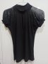 Секси дамска блуза с отвор на деколтето, С/М размер, снимка 1 - Корсети, бюстиета, топове - 38657605