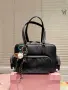 Miu Miu дамска чанта от естествена кожа, снимка 1