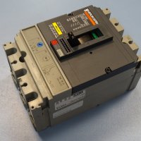 прекъсвач MERLIN GERIN NS125E 16A circuit breaker, снимка 4 - Резервни части за машини - 37503954