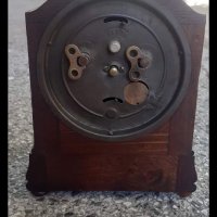 Стар Немски Механичен Настолен Часовник Юнгханс , снимка 2 - Антикварни и старинни предмети - 37900871