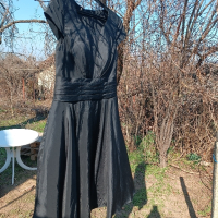 красива черна рокля с 39лв, снимка 2 - Рокли - 44773027