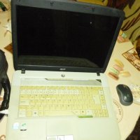 ацер лаптоп, снимка 4 - Лаптопи за дома - 38364720