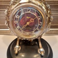 Стар механичен часовник-Маяк, снимка 6 - Антикварни и старинни предмети - 30991541