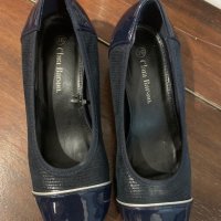 Елегантни обувки , снимка 1 - Дамски обувки на ток - 42223598