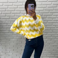 Дамски пуловер в жълто и бяло, снимка 1 - Блузи с дълъг ръкав и пуловери - 37988389