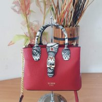 Guess дамска чанта код 614, снимка 1 - Чанти - 29893493