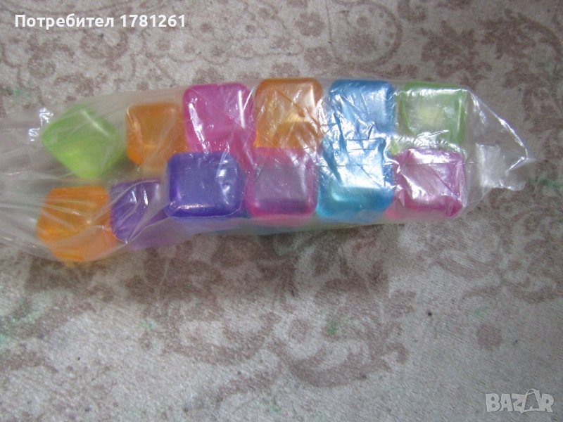 Кубчета лед, снимка 1