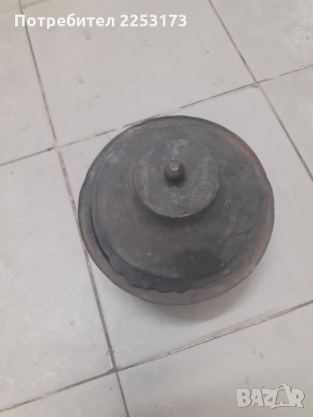 Стара тенджера с капак, снимка 1