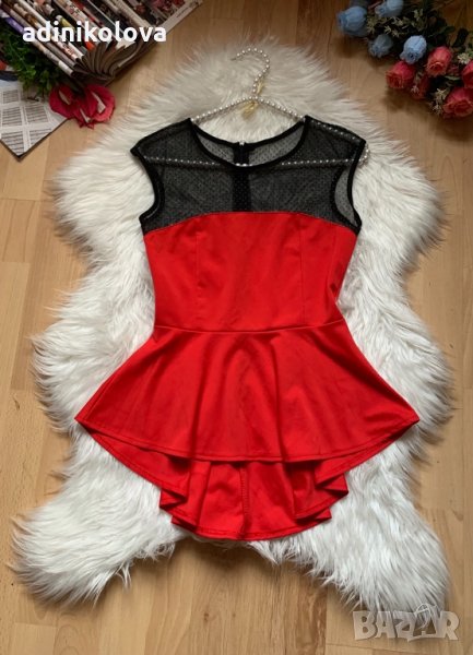 Червен пеплум, снимка 1