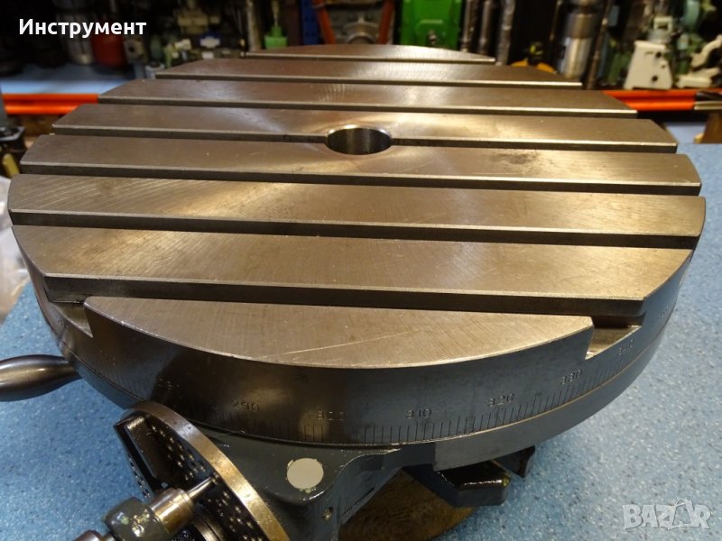 Въртяща делителна маса за фреза Deckel FP1-FP2 Attachable Rotary Table DECKEL 6017, снимка 1