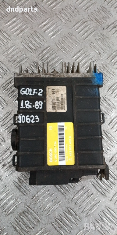 Компютър VW Golf 2 1.8i 1989г. 0280000734 443907403D , снимка 1
