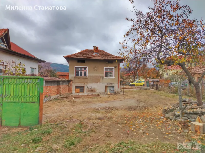 Къща в село Радуил, снимка 1